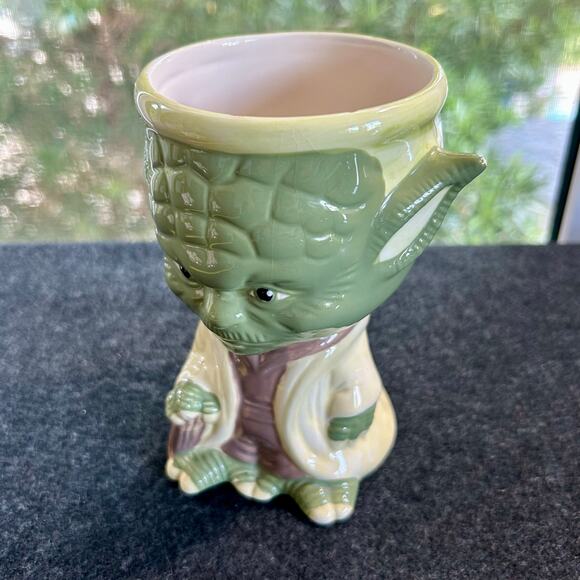 Star Wars Yoda Ceramic Mug by Galerie – 6” Tall Collectible Cup - Picture 8 of 10